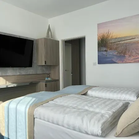 Leuchtturm מלון טימנדורפר שטרנד