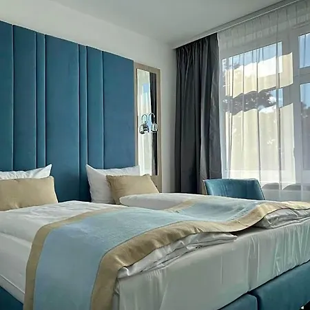 Leuchtturm Hotel 3*